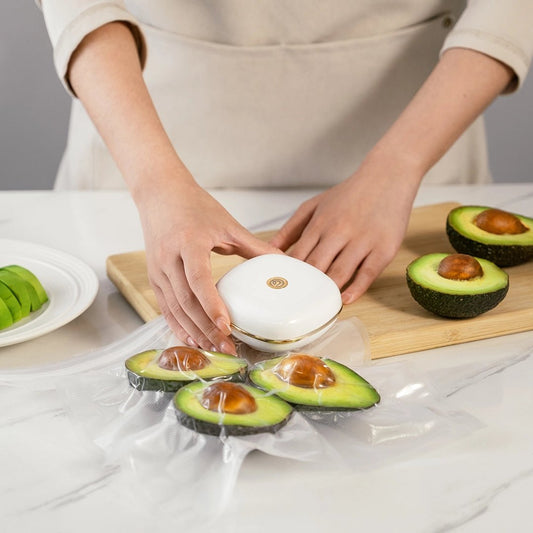 ChefGlory™ SealPro Compact Vacuum Sealer, 30 Vaccum Bags - ChefGlory